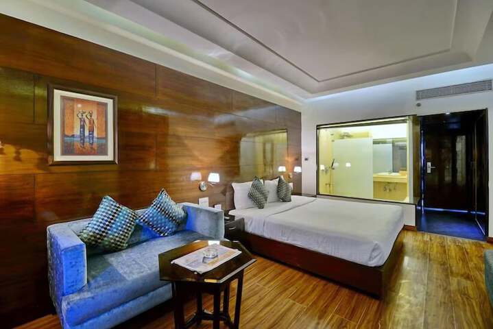 Room 20 of 43