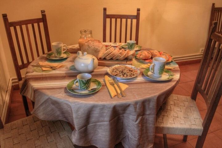 Breakfast/Coffee Service 22 of 36