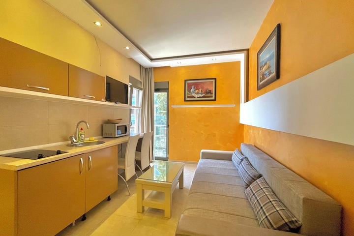 Room 74 of 119