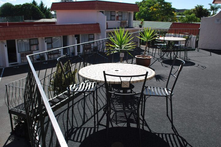 Terrace/Patio 17 of 41
