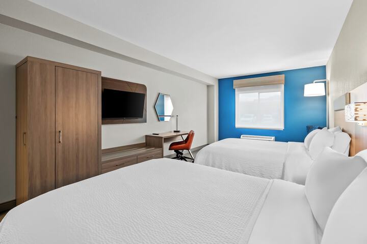 Room 26 of 66