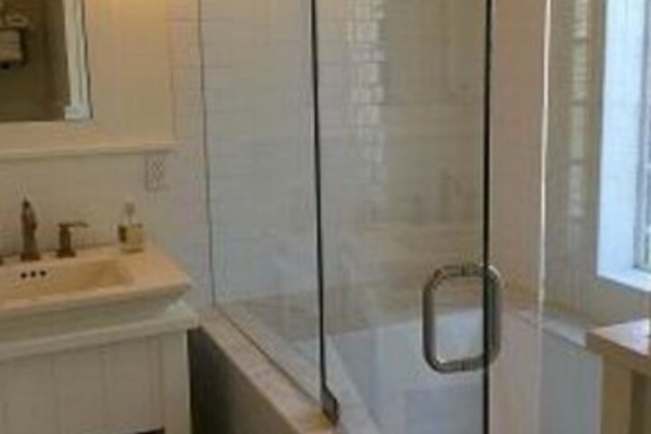 Room 4 of 27