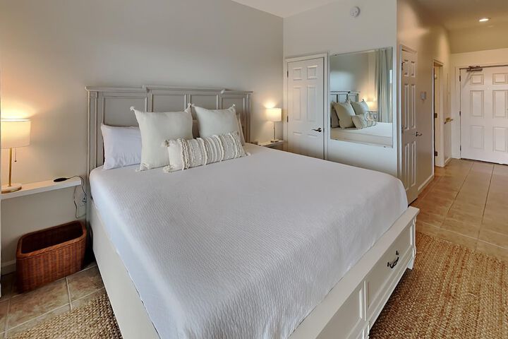 Room 8 of 42