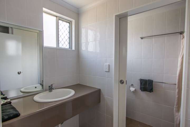 Room 16 of 22