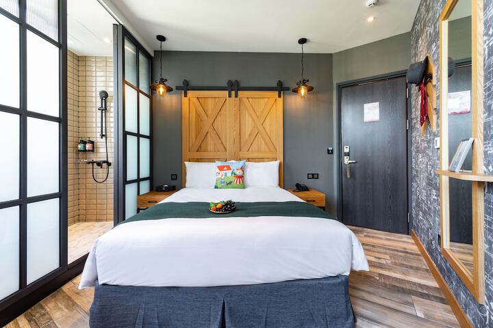 Room 20 of 47