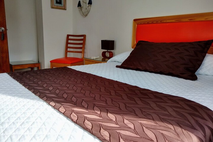 Room 15 of 76