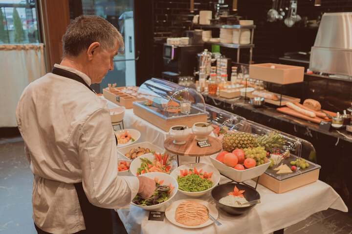 Dining 100 of 116