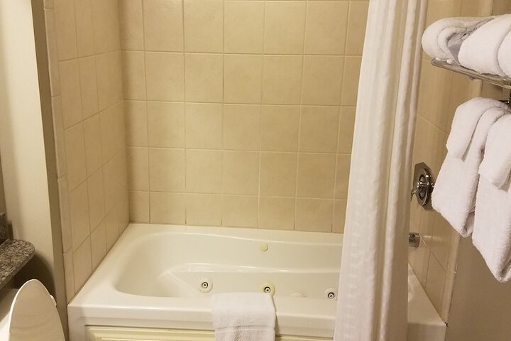 Room 125 of 190