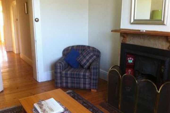 Room 13 of 17