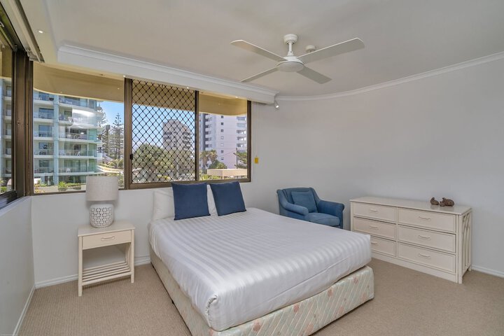 Room 3 of 131