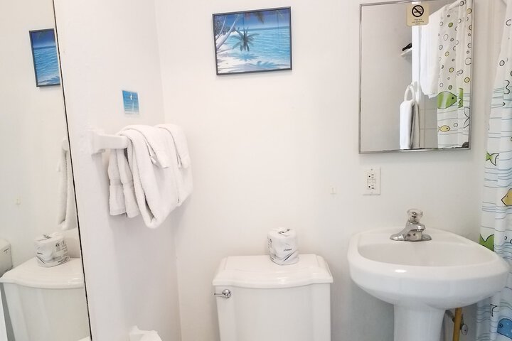 Room 183 of 218