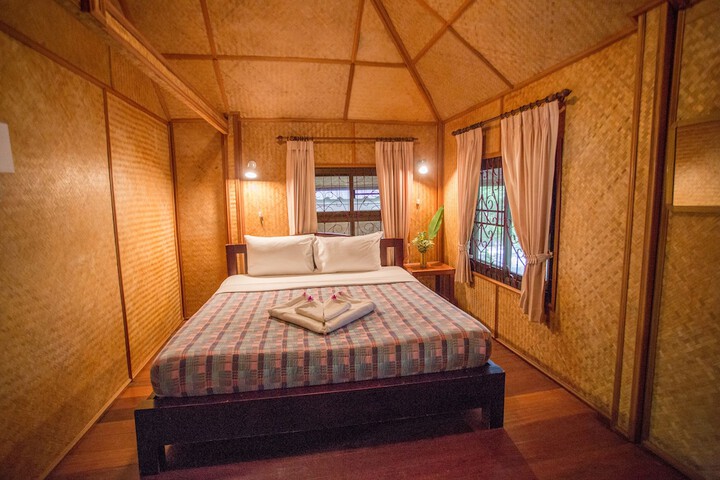 Room 4 of 44