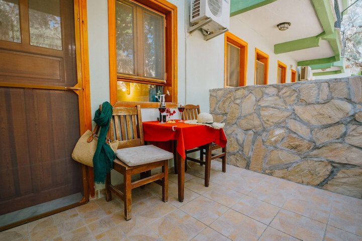 Terrace/Patio 18 of 68