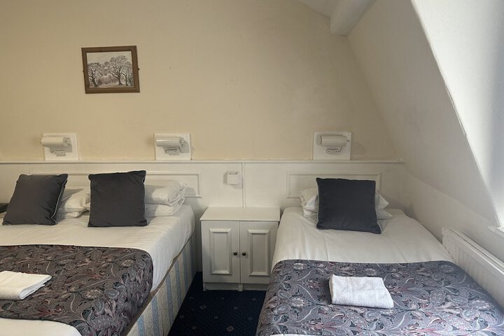 Room 22 of 89
