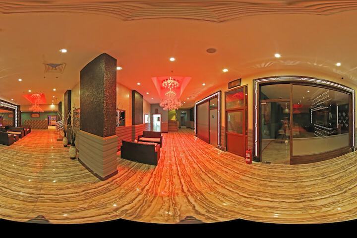 Hotel Interior 76 of 170