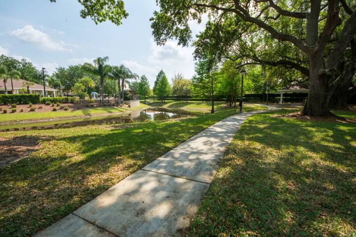 Property Grounds 31 of 38