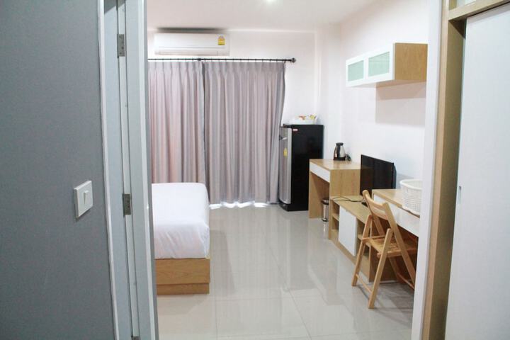 Room 11 of 45