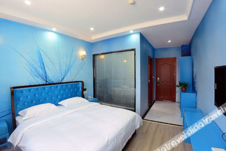 Haotianlai Hotel Chain (Wu Han Zhangjiawan Subway Station)