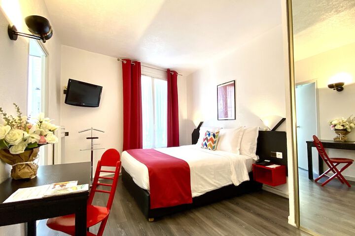 Room 15 of 47