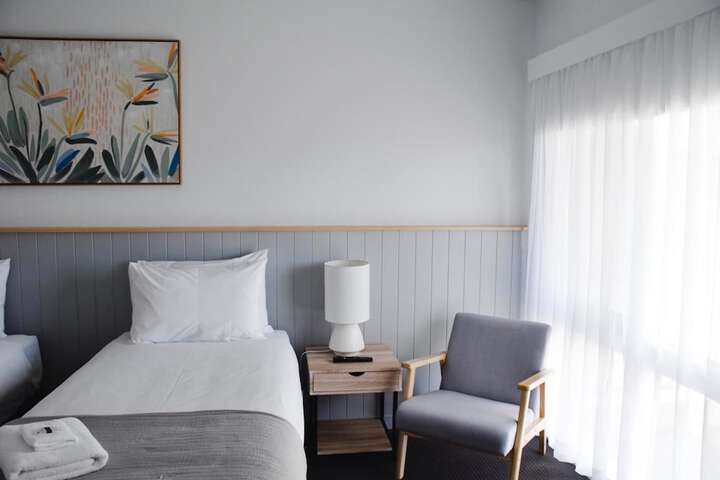 Room 11 of 51
