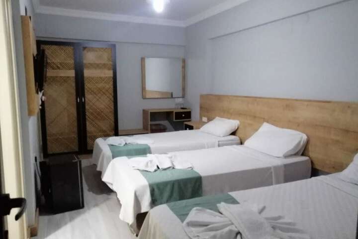 Room 5 of 64