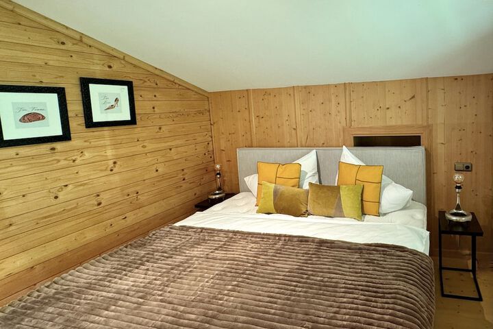 Room 15 of 67