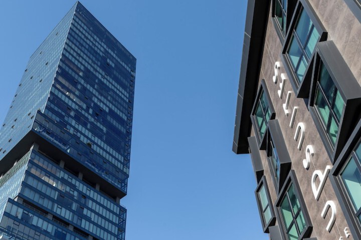 Exterior of Upsuites Hotel