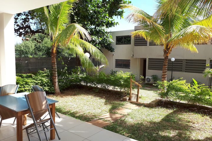 Hotel Exterior 41 of 43