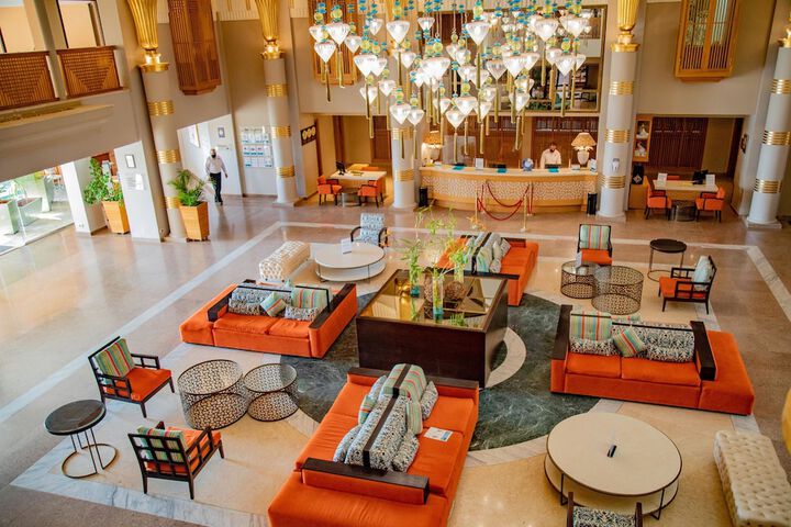 Guest Lobby