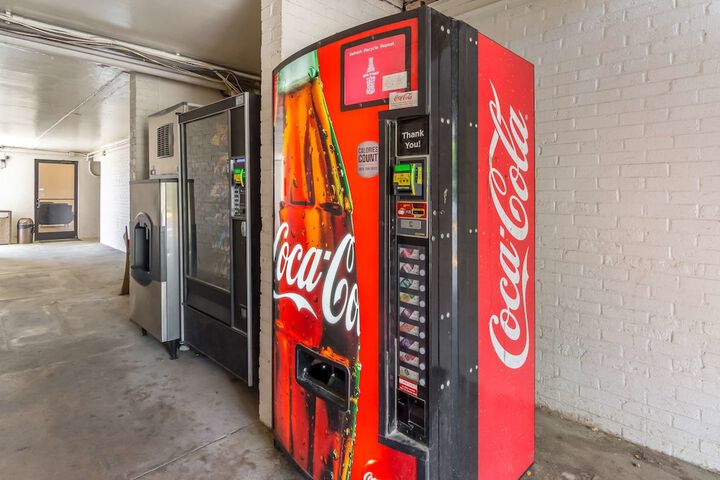 Vending machine