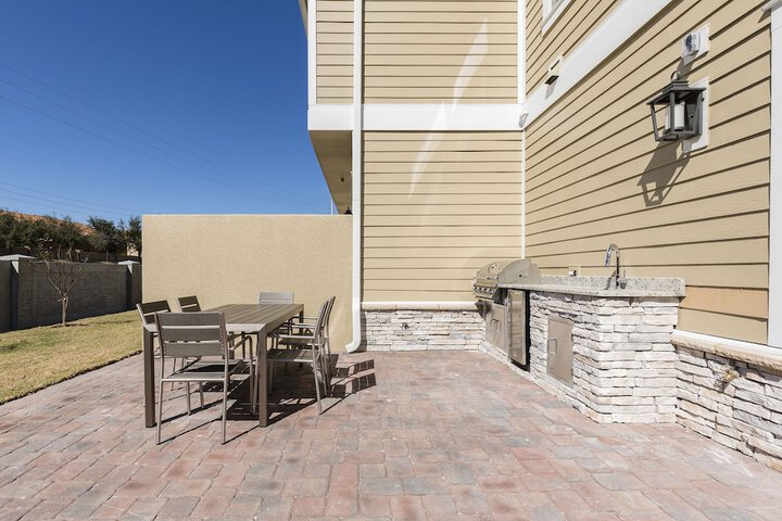 Terrace/Patio 101 of 426