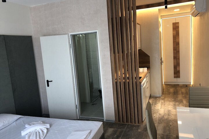Room 40 of 134