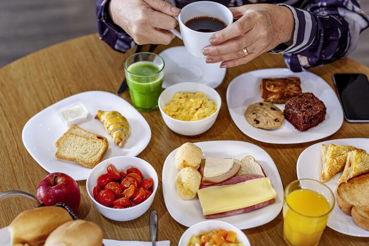 Breakfast area