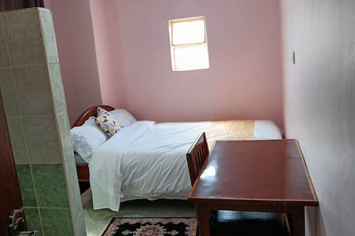Room 9 of 13