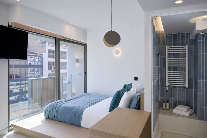 Room 20 of 29