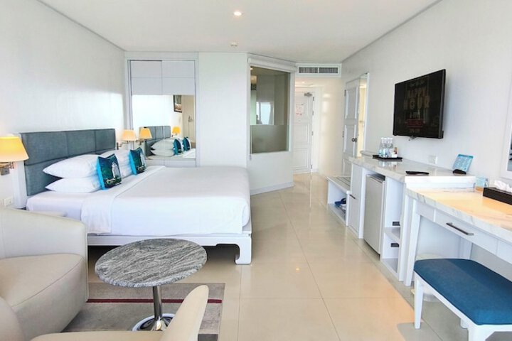 Room 29 of 111