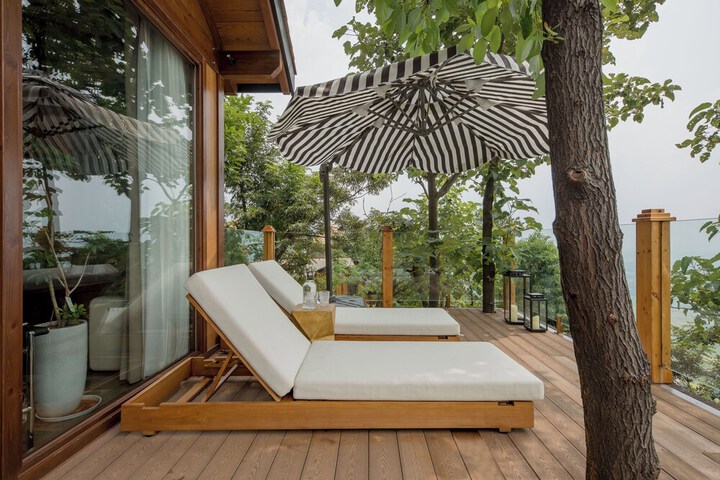 Terrace/Patio 70 of 183