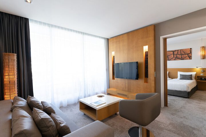 Room 22 of 63