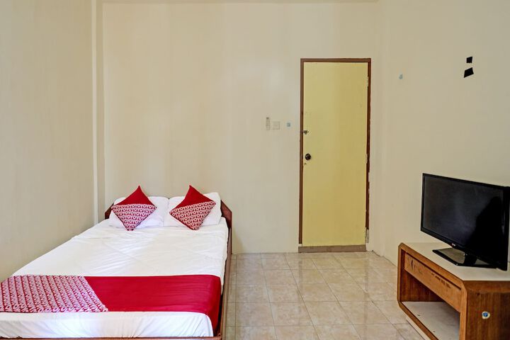 Room 3 of 15