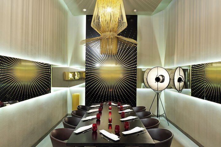 Dining 82 of 177