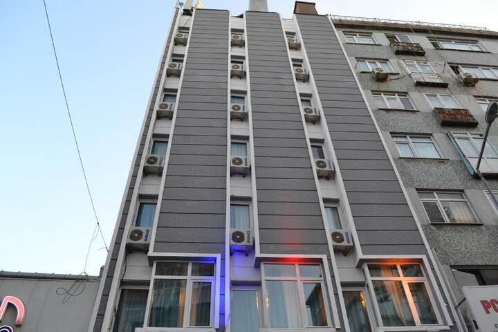 Hotel 121 of 121