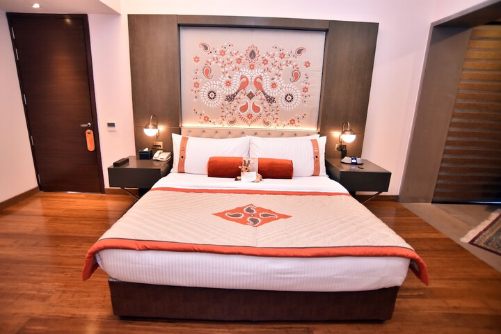 Room 5 of 29