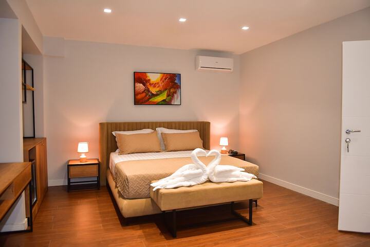 Room 6 of 47