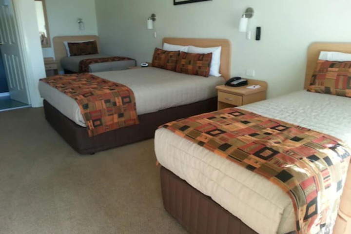 Room 22 of 46