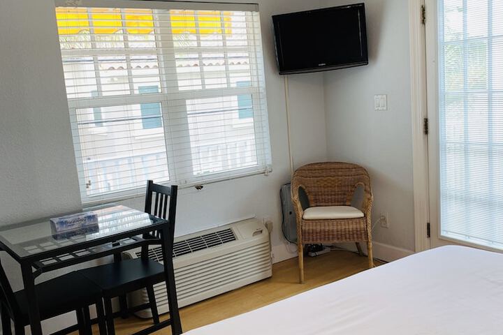 Room 97 of 158