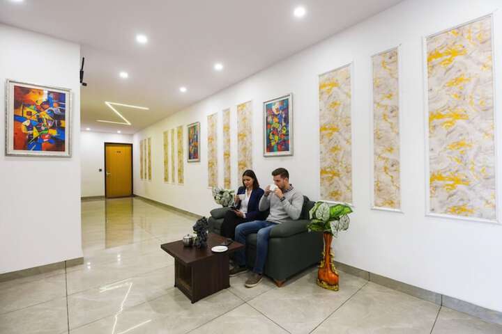 Hotel Interior 10 of 32