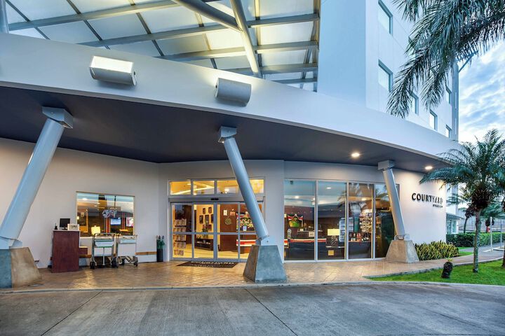 Exterior of Courtyard by Marriott San Jose Airport Alajuela