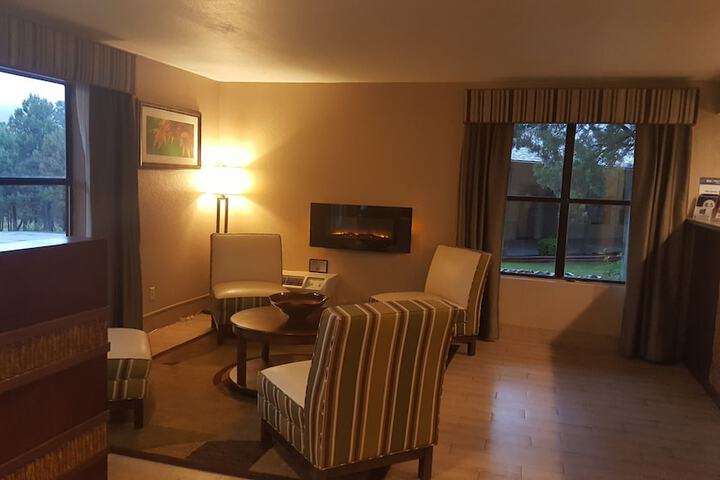 Hotel Interior 4 of 40