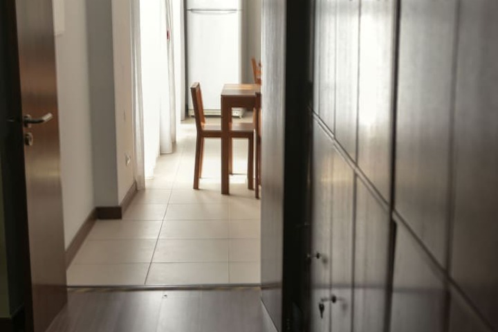 Room 51 of 80