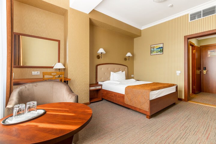 Room 20 of 113